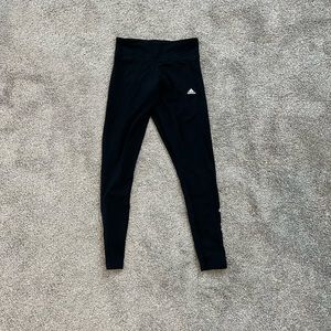 Adidas leggings size M. Never worn only washed once